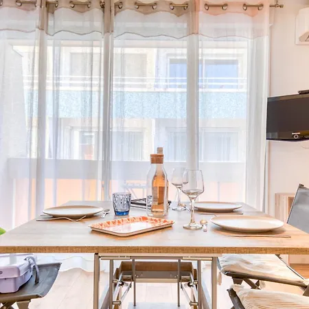 Acces Direct Plage, Vue Mer, Wifi Apartment