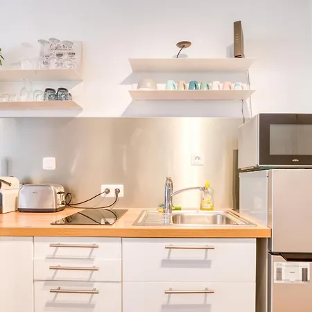 Acces Direct Plage, Vue Mer, Wifi Apartment